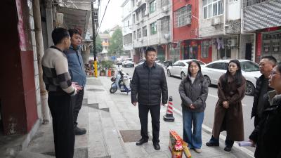 融媒暖新春 区融媒体中心赴白茶社区开展走访慰问活动