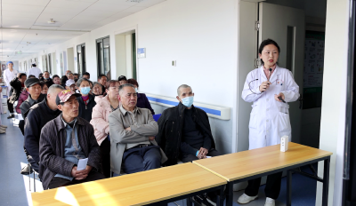 武汉大学中南医院咸宁医院举行世界减盐周健康促进活动