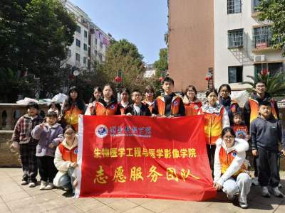 书台社区：学雷锋树新风  扬正气促和谐