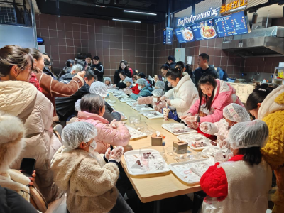 温泉街道：骏马踏春闹元宵 睦邻携手共团圆