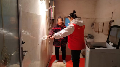 向阳湖镇甘棠村：“桂乡管家”深入困难家庭  实现服务“零距离”