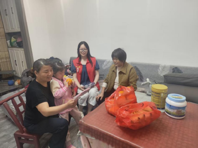 向阳湖镇宝塔社区：情暖童心 关爱相伴