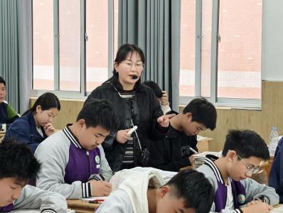 基层人物 | 胡李莉：以心润心育桃李 以文启智绽芳华