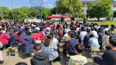 向阳湖镇：安全护航成长路 共筑青春防护网