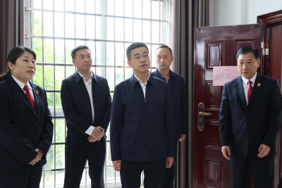 李军平在区法院调研时强调：从严治院锻造铁军 公正司法守护民生发展      