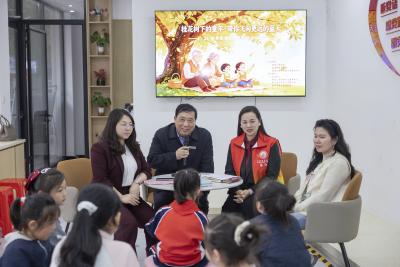 咸安：书香润童心 亲子共成长