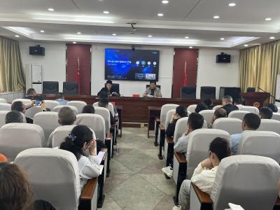 区住建局：以培训强能力 以整治提质效