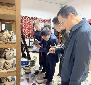 让文物“活”起来 咸安区博物馆完成52件文物科学定级