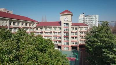 职业道德建设公益广告《应该的》