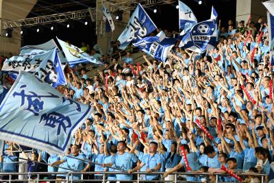 沸腾的咸宁，热爱的力量——2026年湖北省城市足球联赛咸宁主场首战综述