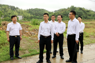 李军平在检查防汛工作时强调 扎实做好隐患排查和监测预警 坚决守护人民群众生命财产安全