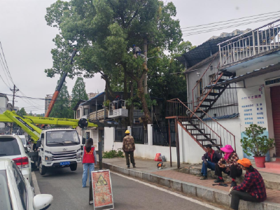 温泉街道花坛社区：消除安全隐患 守护辖区平安  