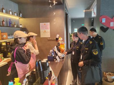 区市场监管局：“局所联动”护航“五一”消费安全