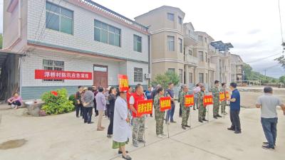 双溪桥镇浮桥村开展应急演练 为安全度汛筑牢防线