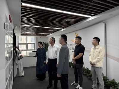 咸安区人社局赴武汉开展精准招商