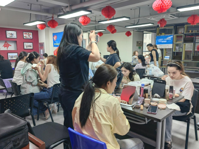 金桂社区：赋能美丽人生 提升就业技能