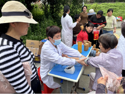 东门社区：“漆”彩纷呈 执扇芳华