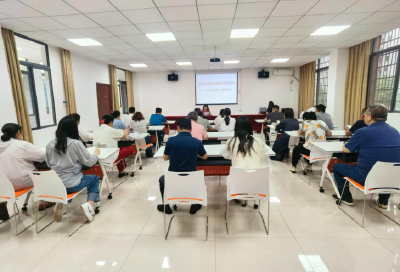 温泉街道十六潭社区：倡导积极婚育观 普及科学托育理念  