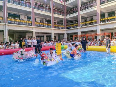 “手搓”龙舟“趣”争霸 这个校园“科技端午”收获满满