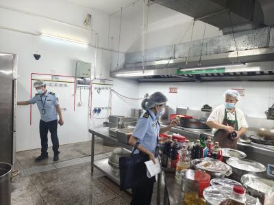 区市场监管局：多维监管护航平安