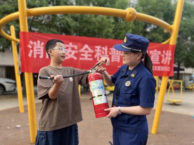 节前安全“不打烊” 筑牢平安防护网