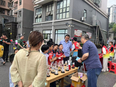 温泉：童趣绽放庆六一 禁毒护航伴成长（吴宏图）