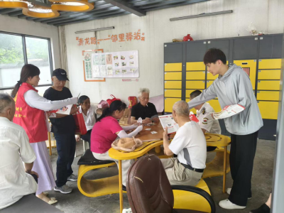 禁毒宣传进社区 防毒知识入人心