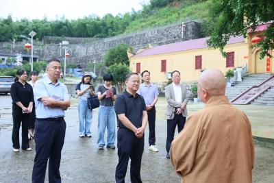 省人大调研组赴咸安区专项调研宗教工作