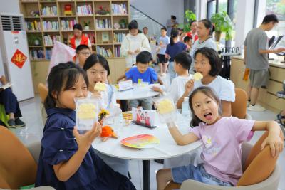 “桂花树下的童年”点亮少年强国梦