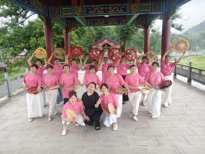 大幕乡：盛夏结业展风采 银发逐梦绽芳华