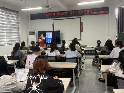 香城社区：“宝妈”带头树新风 文明宣传齐步走