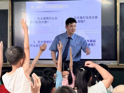 双溪桥镇：普法宣讲进托管 护航少年健康成长