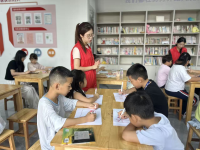 南昌路社区：暑期“七彩学堂” 筑牢青少年暑期安全防线