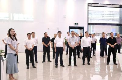 松滋市党政代表团赴宜昌高新区、枝江市学习考察