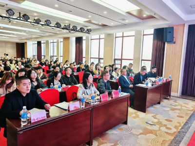 护航建筑业用工安全！松滋市开展建筑企业工伤保险与劳动维权培训