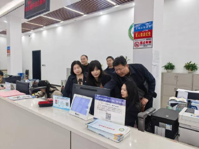 市市场监督管理局：着力规范登记业务，进乡镇便民服务中心一对一指导