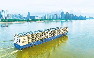 从4万亿到6万亿，昂扬向上的湖北曲线见证——风高浪急中写下中国韧性