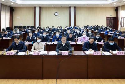 更好统筹发展和安全 全力营造平安稳定的良好环境