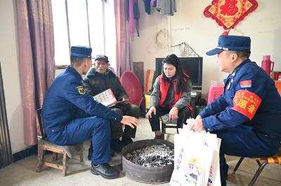 开发区·铁山区：消防宣传“学雷锋” 守护农村“不上火”