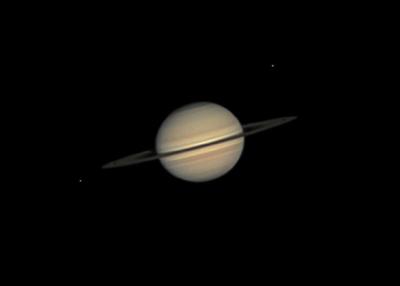 时隔36年 海王星与土星再次近距离“相聚”夜空