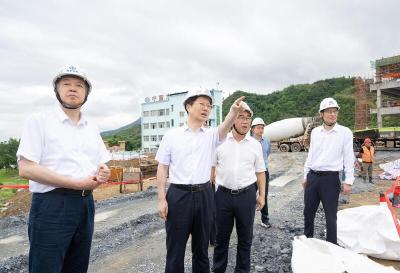 郄英才调研防汛备汛、水利工程设施建设和河湖长制