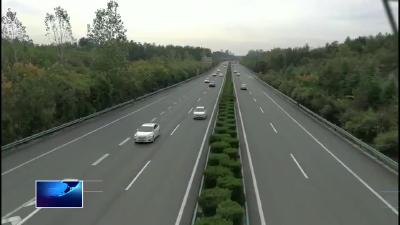 关注2025高考  |  特长生从外地回黄赶考 黄石公安开启“绿波通道”火速护考