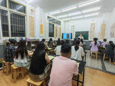 上班与上进！黄石解锁8小时外成长密码，让青年“留下来”