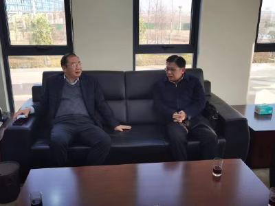 骆明正上门服务企业 现场解决难题