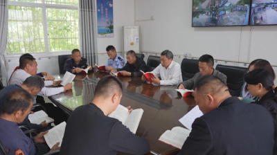 麻城中馆驿：与法同行 “典”亮生活