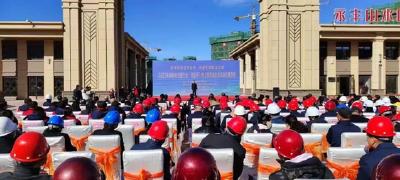 鹤岗楼市探访：50万新房不愁卖 二手房不只“白菜价”