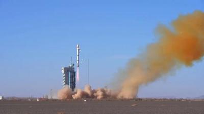 我国成功发射援埃及二号卫星