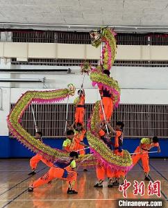 台湾写真：台湾舞龙少年郎 抱定初心乘风行