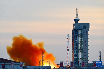 我国成功发射高分十二号05星 