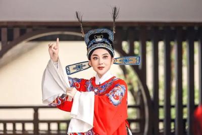 一生为艺志不磨——记黄梅戏表演艺术家陈燕 